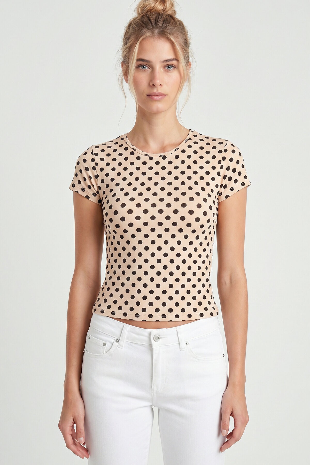 Puantiye Desenli Polyamid T-shirt KREM LZV0083