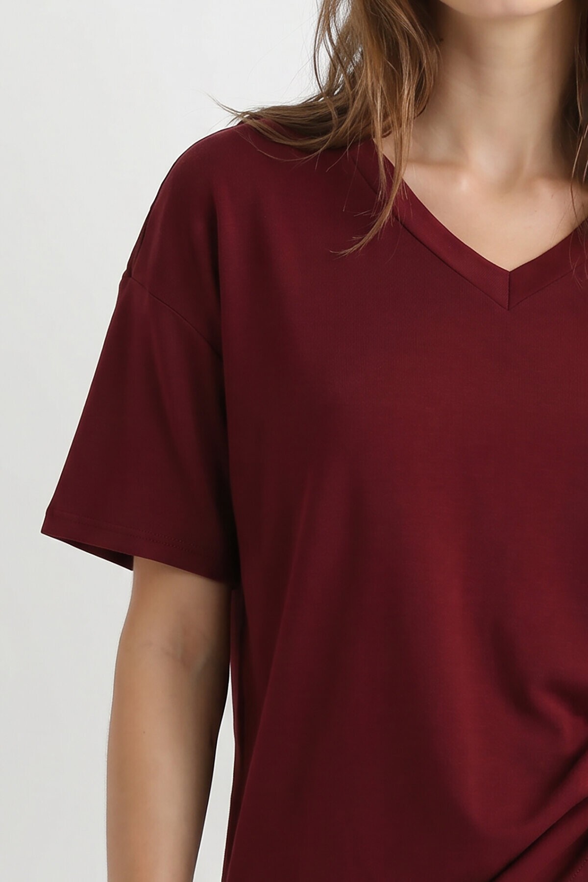 V Yaka Oversize Basic Örme T-shirt BORDO LZV0072