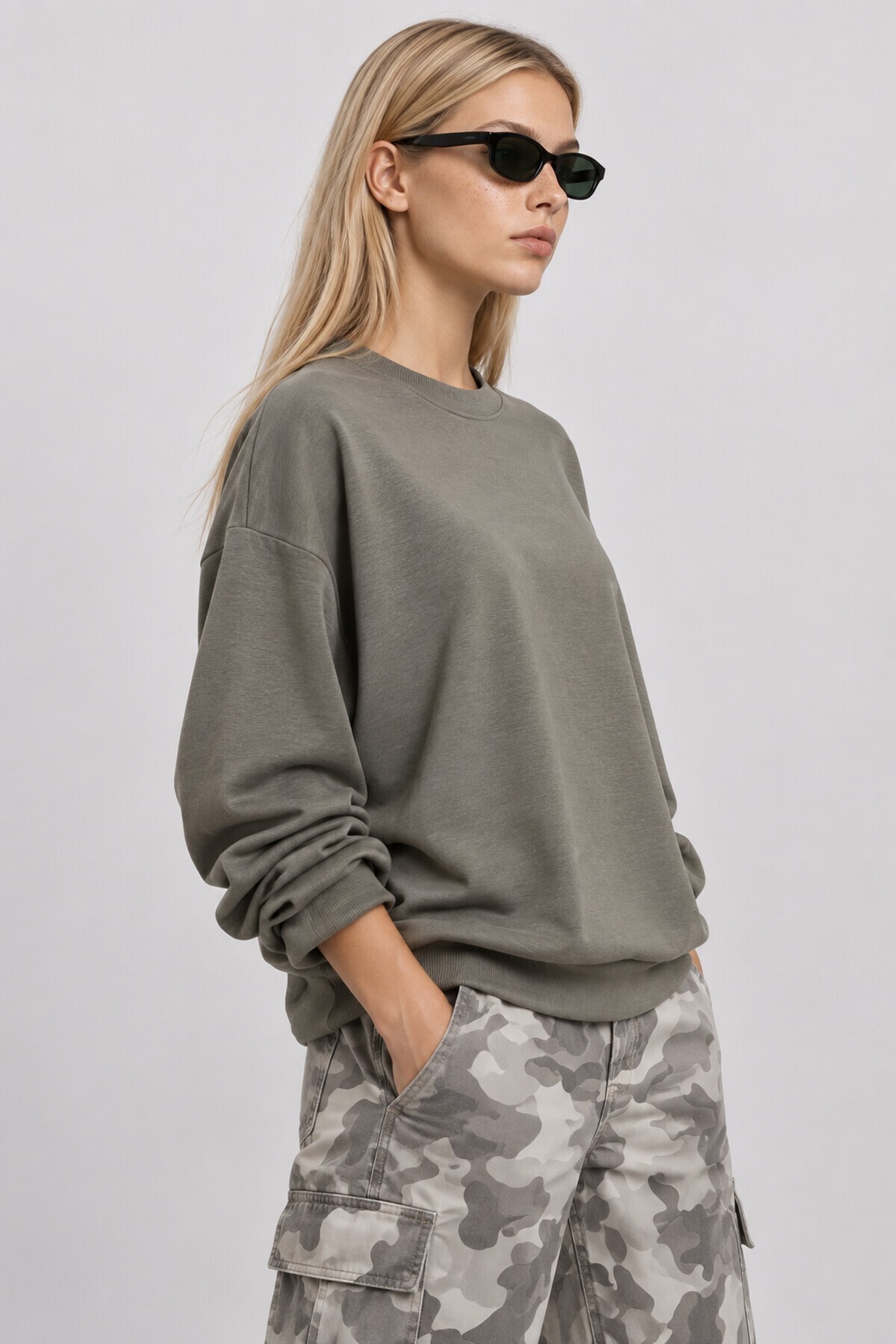 Basic Mevsimlik Modal Sweatshirt HAKİ LEN0026