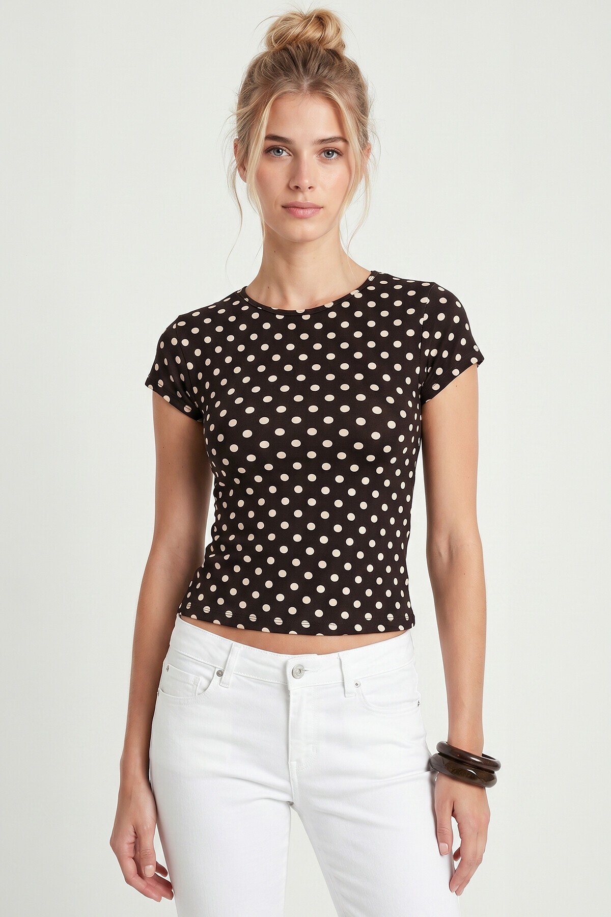 Puantiye Desenli Polyamid T-shirt KAHVERENGİ LZV0083