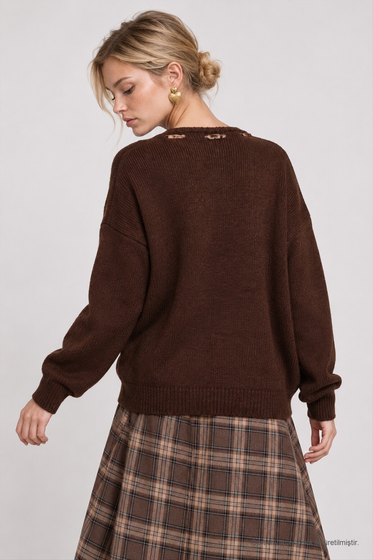 Fular Detaylı Oversize Triko Kazak KAHVERENGİ LKR0001