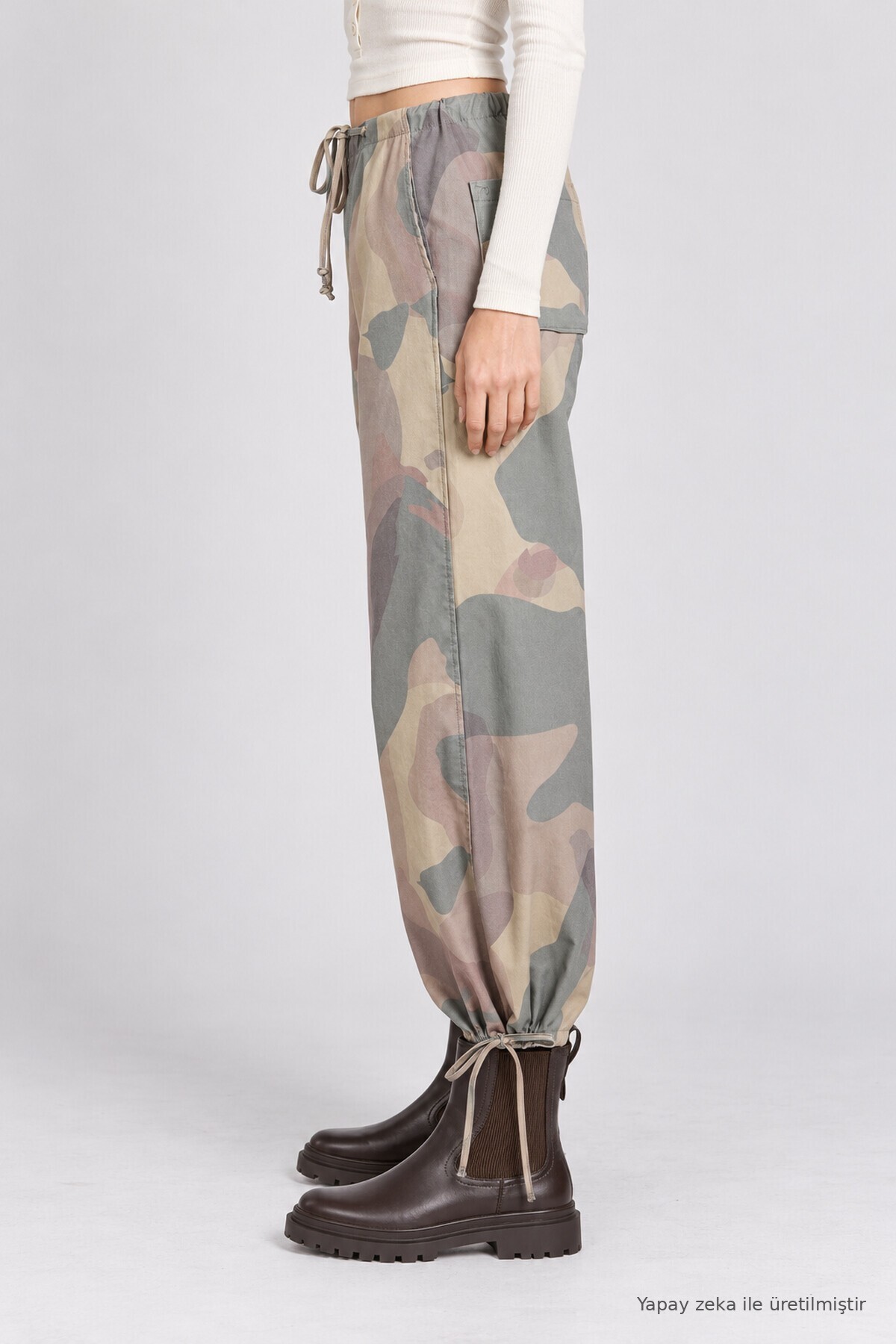 Kamuflaj Desenli Gabardin Pantolon HAKİ LBY0116