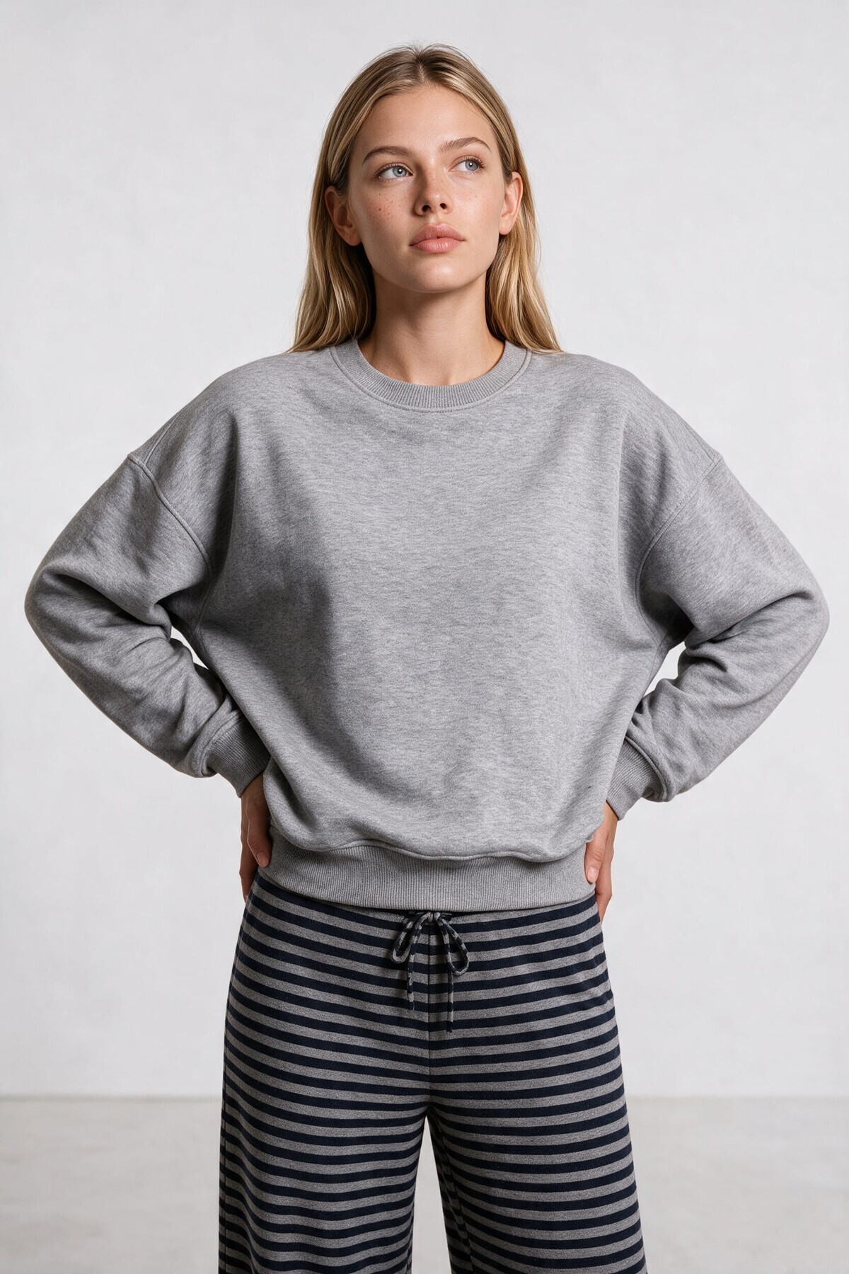 Oversize Şardonlu Basic Sweatshirt GRİ MELANJ LRN0082
