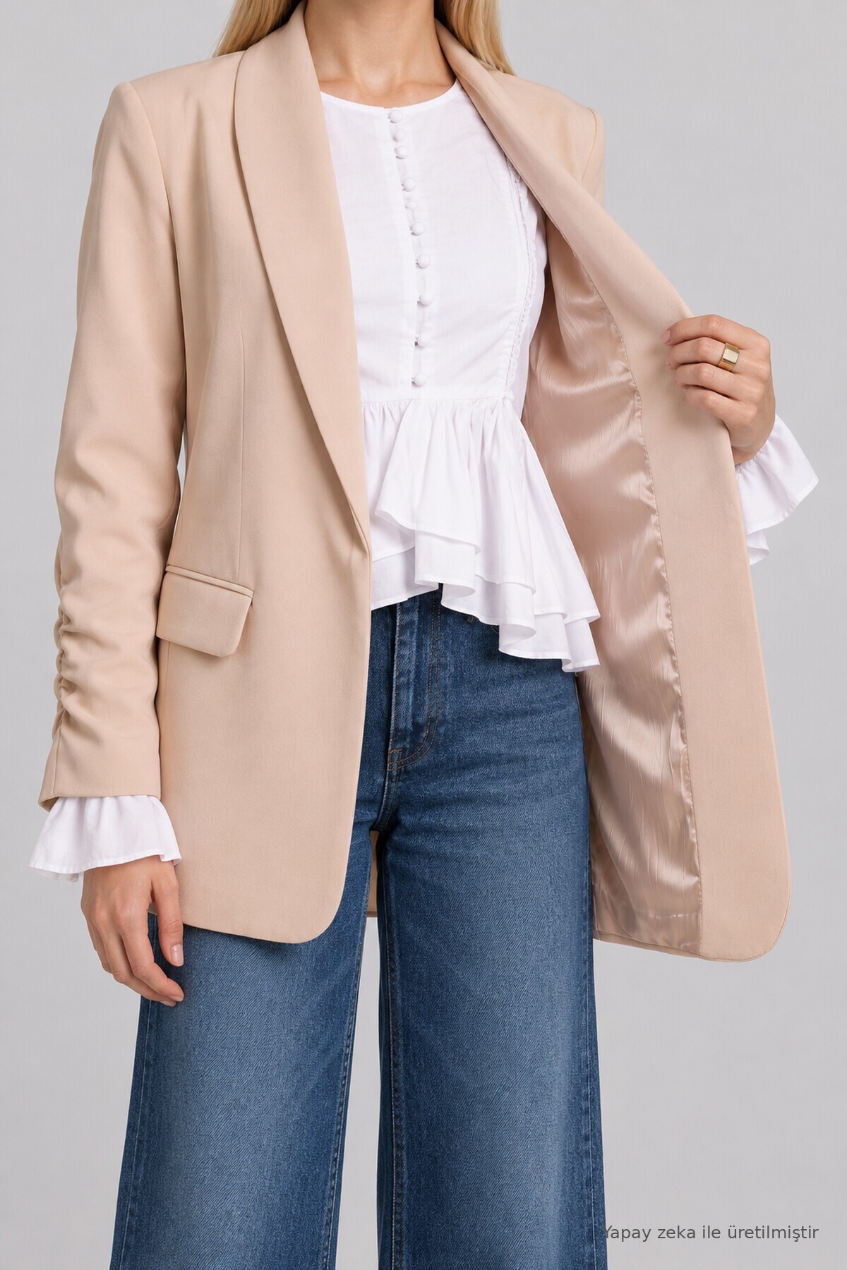 Vatkalı Büzgü Detaylı Dokuma Blazer Ceket KREM LNT0050