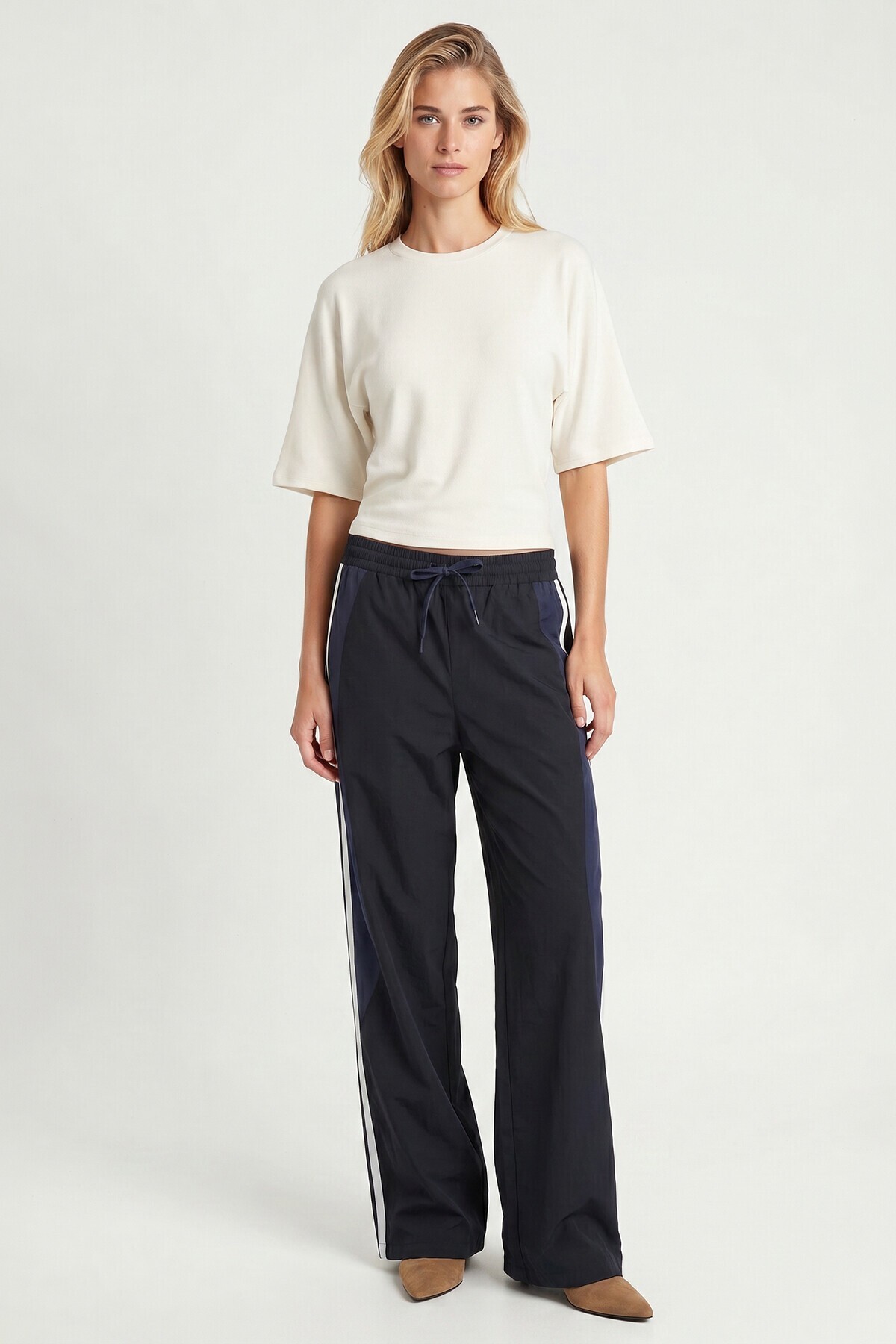 Yarasa Kollu Basic Modal T-shirt EKRU LUB0357