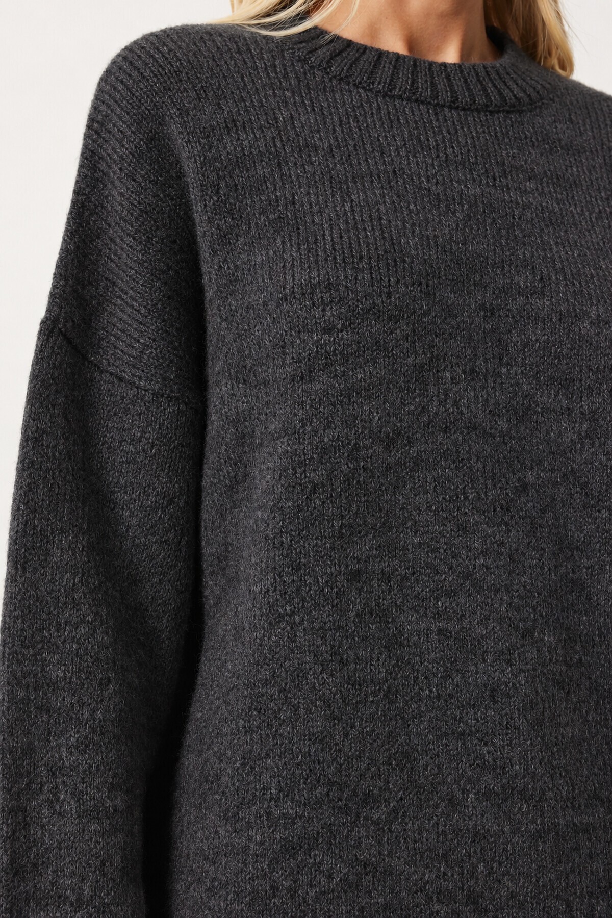 Yumuşak Dokulu Oversize Triko Kazak ANTRASİT LPF0063
