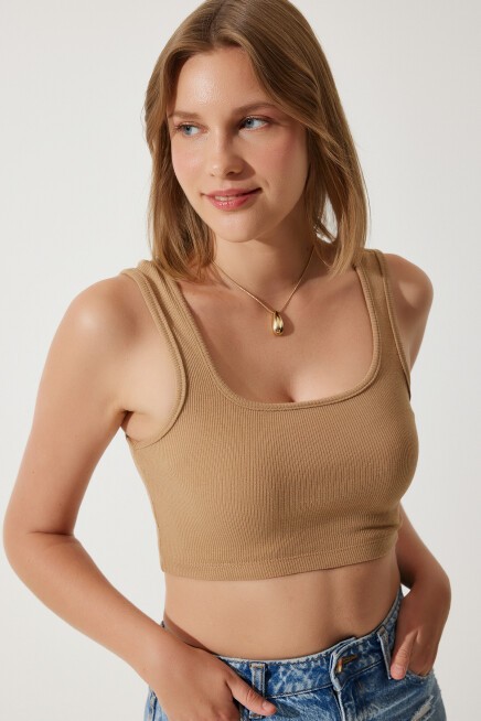 ASKILI FİTİLLİ CROP ÖRME BLUZ