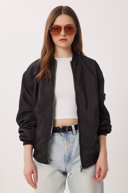 Oversize Mevsimlik Bomber Ceket SİYAH LAX0004