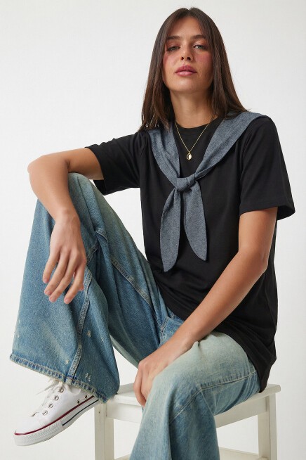 Kontrast Fular Detaylı Örme T-shirt SİYAH LCR0120
