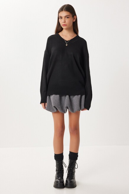 Oversize V Yaka Yumuşak Triko Kazak SİYAH LCI0056