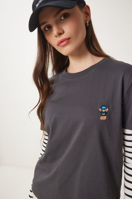 Ayıcık İşlemeli Pamuklu Örme T-shirt ANTRASİT LCR0029