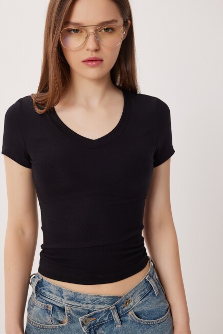 V Yaka Basic Örme T-shirt SİYAH LDZ0069