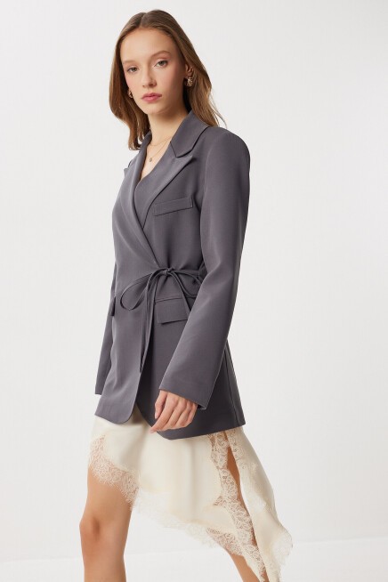 Vatkalı Bağlama Detaylı Dokuma Blazer Ceket FÜME LDW0005