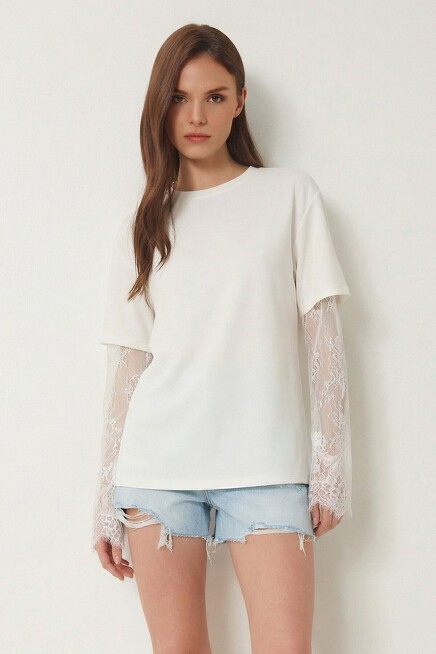 Dantel Detaylı Oversize Modal T-shirt KEMİK LNT0028