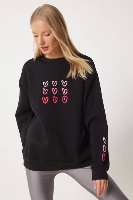 Kalp Nakışlı Şardonlu Sweatshirt SİYAH LOW0018