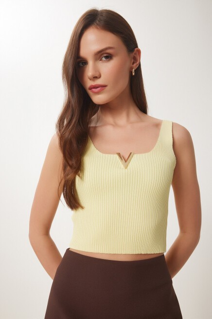Gold Aksesuarlı Crop Fitilli Triko Bluz SARI LKİ0028