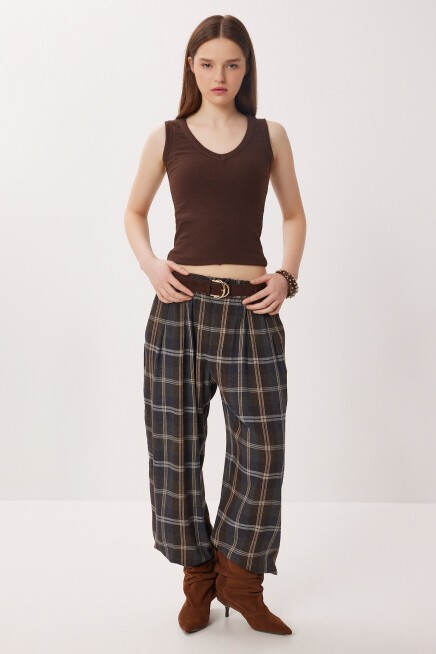 V Yaka Basic Fitilli Örme Bluz KAHVERENGİ LRN0029