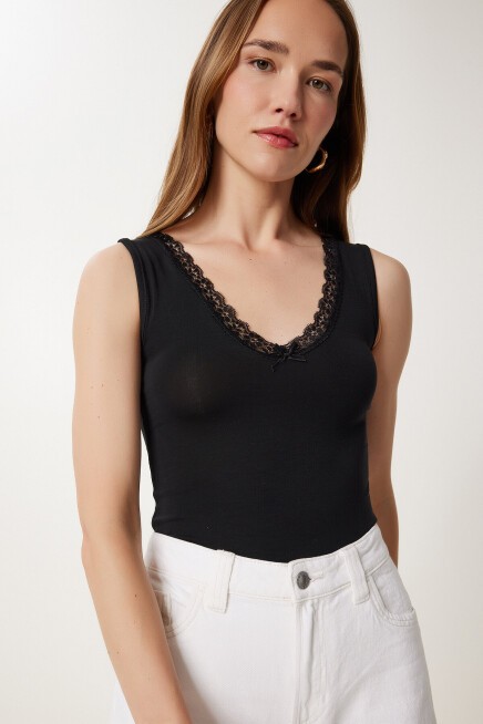 Dantel Detaylı Örme Bodysuit SİYAH LZV0016