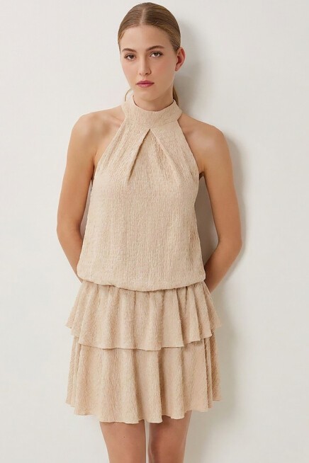 Halter Yaka Katlı Mini Krinkıl Örme Elbise KREM LFW0022