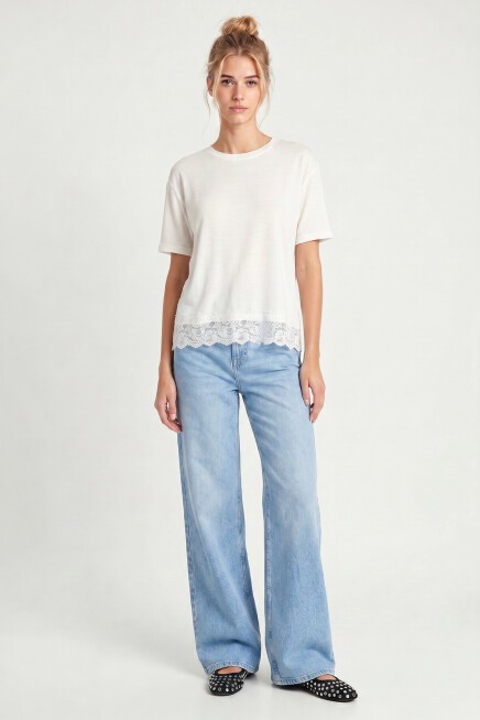 Dantelli Oversize Mevsimlik Triko Bluz BEYAZ LYY0146