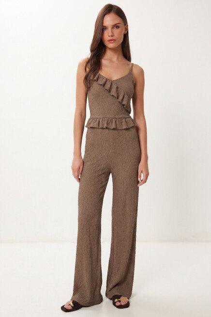 Volanlı Bluz Pantolon Krinkıl Takım VİZON LFW0025