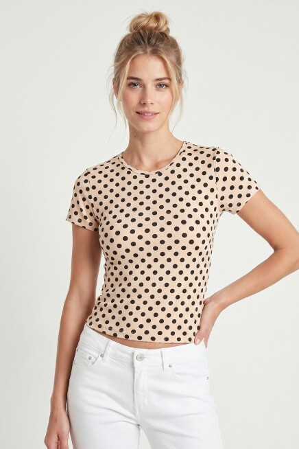 Puantiye Desenli Polyamid T-shirt KREM LZV0083