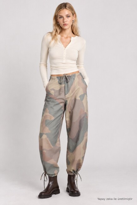 Kamuflaj Desenli Gabardin Pantolon HAKİ LBY0116