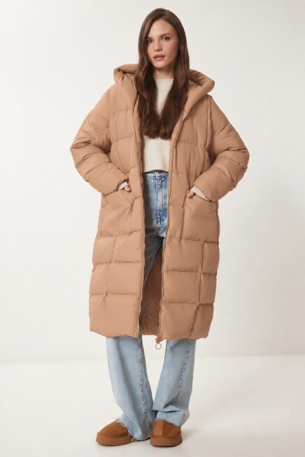Kapüşonlu Oversize Uzun Şişme Kaban CAMEL LNT0001