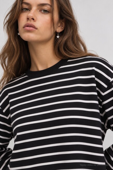 Oversize Çizgili Örme Sweatshirt SİYAH EKRU LRN0079
