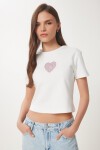 Taşlı Kalp Detaylı Crop Örme T-shirt EKRU LBV0058