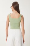Askılı Crop Triko Bluz ÇAĞLA YEŞİLİ LCR0056