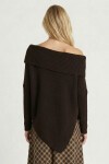 Açık Omuzlu Asimetrik Oversize Triko Kazak KAHVERENGİ LDP0090