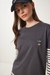 Ayıcık İşlemeli Pamuklu Örme T-shirt ANTRASİT LCR0029