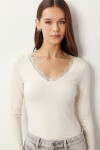Dantelli Örme Bluz KEMİK LDZ0070