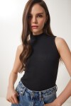 2li Balıkçı Yaka Kolsuz Örme Bluz BİSKÜVİ SİYAH LGT0001