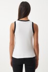 Kolsuz Kontrast T-Shirt BEYAZ LNJ0002