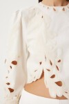Ajurlu Dantel İşlemeli Crop Poplin  Bluz EKRU LQS0005
