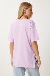 Çiçek İşlemeli Yırtmaçlı Örme T-shirt LİLA LMP0010