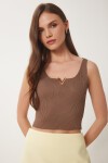 Gold Aksesuarlı Crop Fitilli Triko Bluz KAHVERENGİ LKİ0028