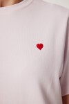 Kalp Nakışlı Pamuklu Örme T-shirt PUDRA LUS0145