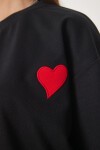 Kalp Nakışlı Örme T-shirt SİYAH LZV0018